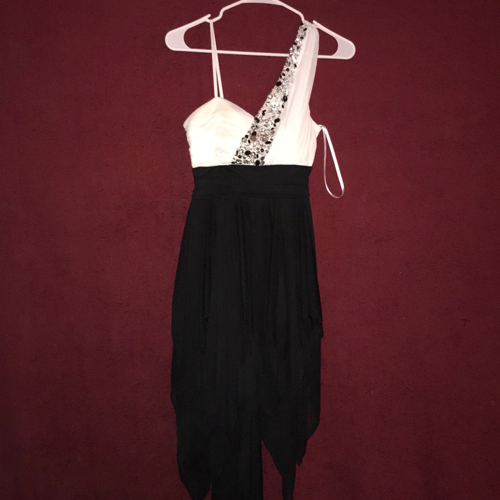 Prom/ Highschool dance dress Deb size 3